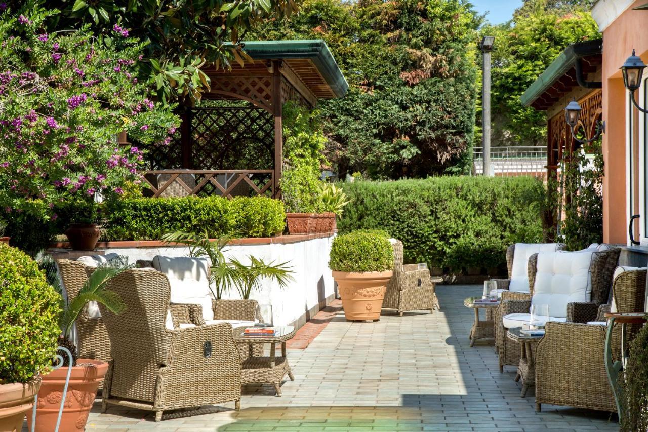 Montespina Park Hotel نابولي المظهر الخارجي الصورة