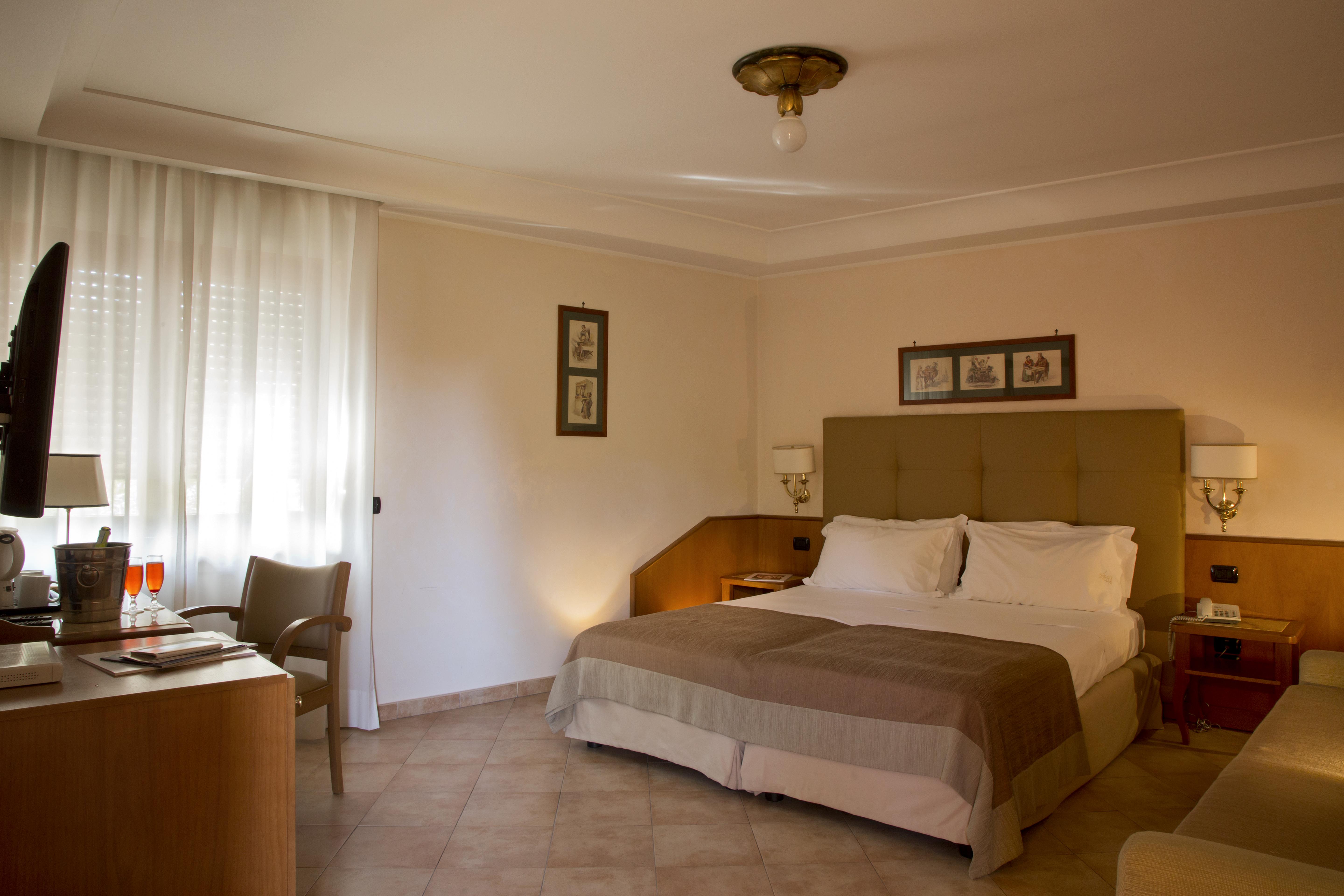 Montespina Park Hotel نابولي المظهر الخارجي الصورة