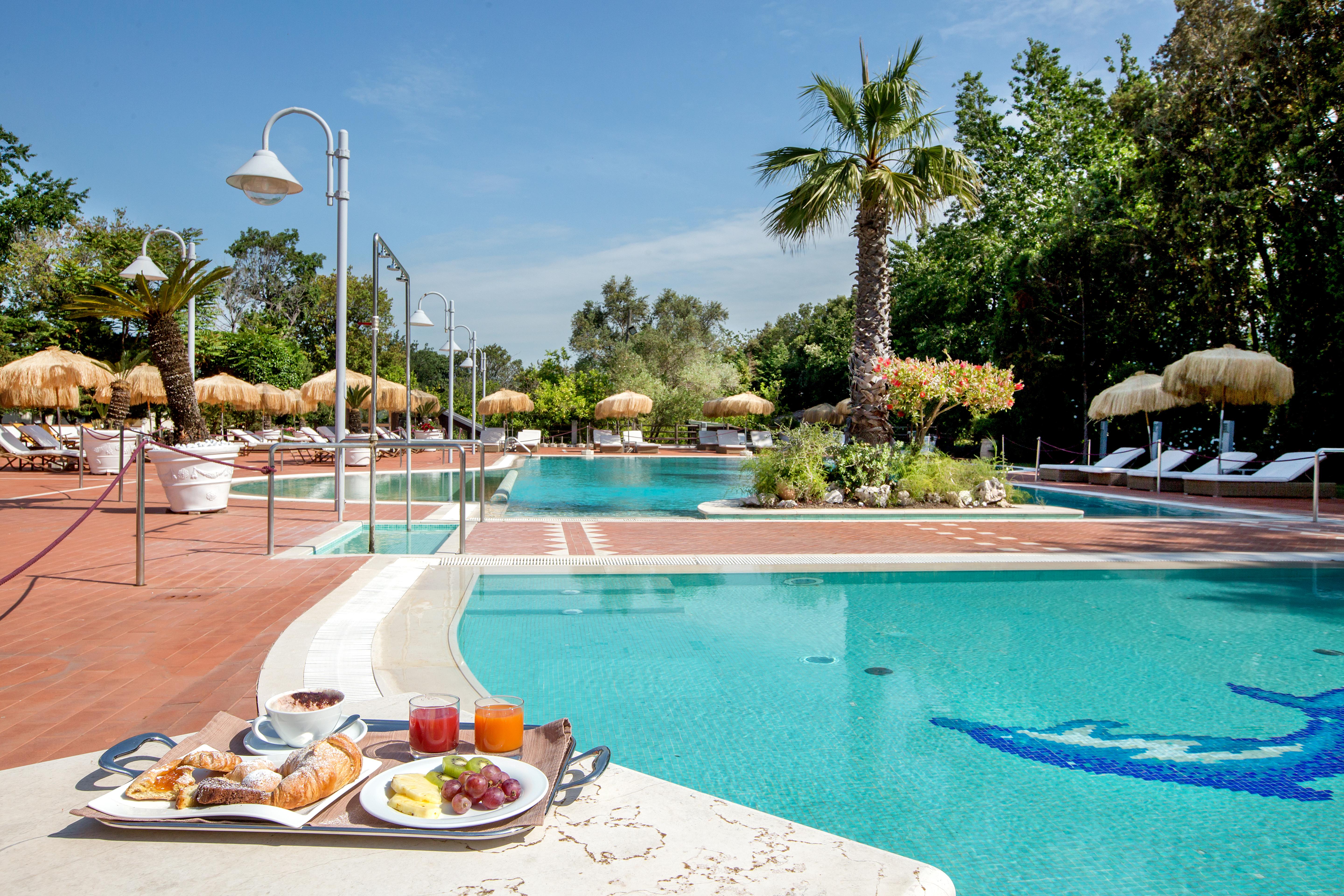 Montespina Park Hotel نابولي المظهر الخارجي الصورة
